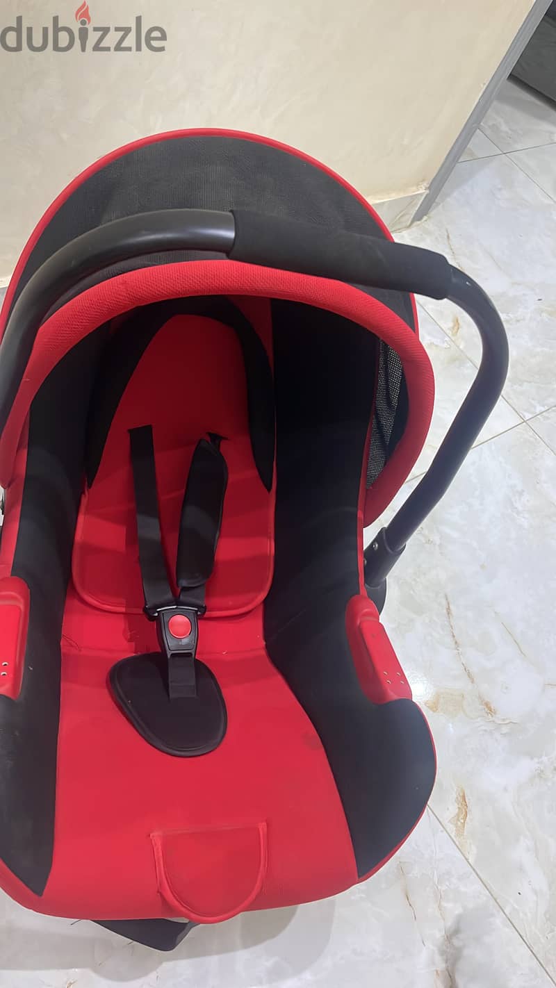 baby stroller like new jonior brand عربيه اطفال ممتازه 5