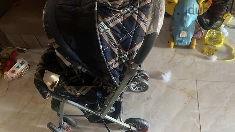 baby stroller like new jonior brand عربيه اطفال ممتازه 7