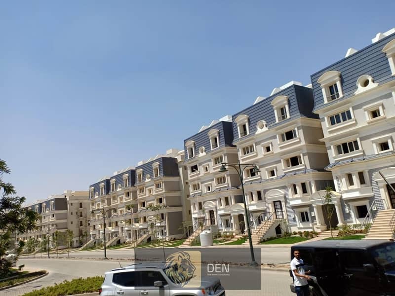 Apartment for sale in a very special location inside Mountain View Compound_New Cairo_ 7