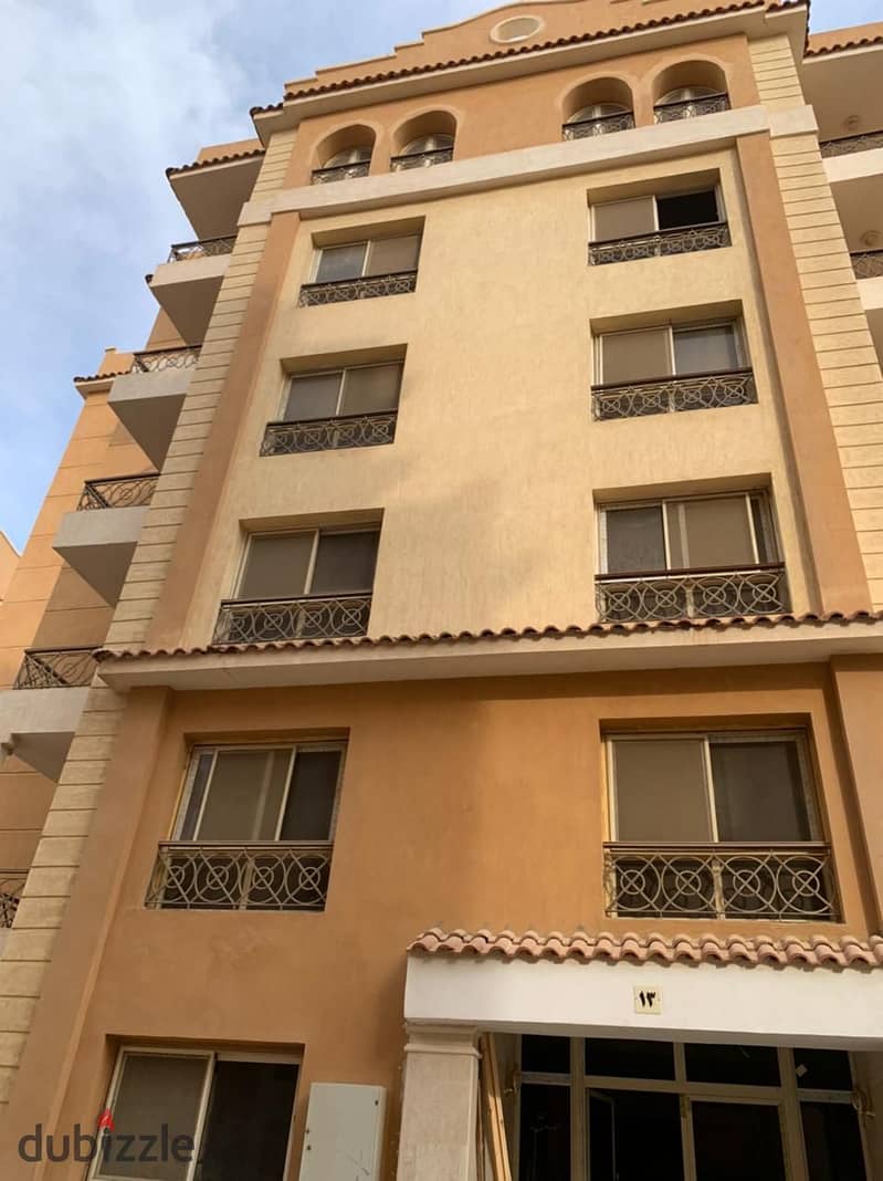 Apartment for sale 145 meters in a compound at a snapshot price 3