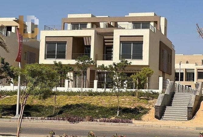 Hot Price Villa Townhouse for Sale Very prime location Highest elevation in Compound Installments Less tahn Developer Price Palm Hills New Cairo 2