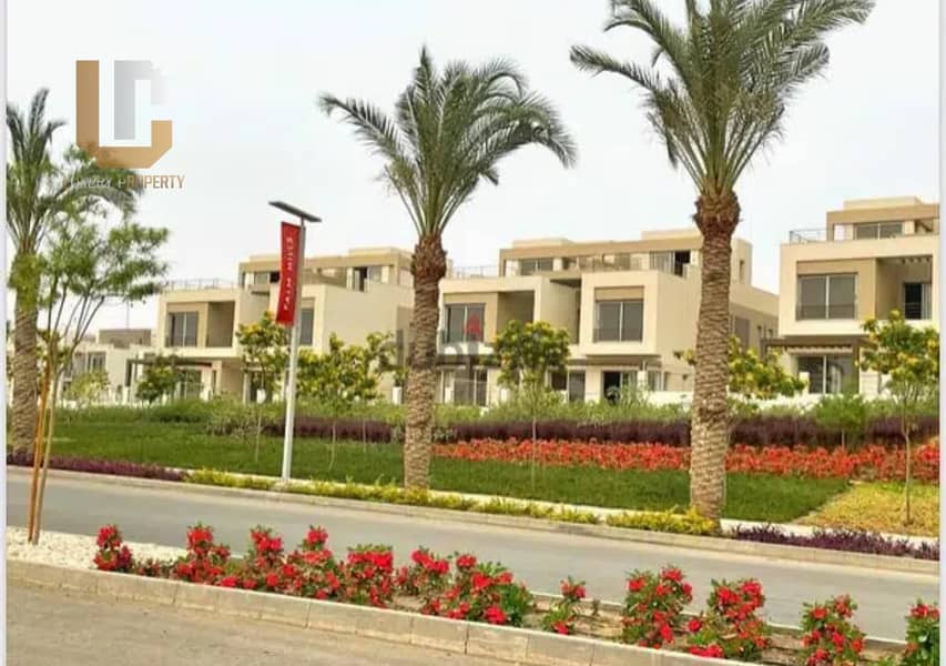 Hot Price Villa Townhouse for Sale Very prime location Highest elevation in Compound Installments Less tahn Developer Price Palm Hills New Cairo 6