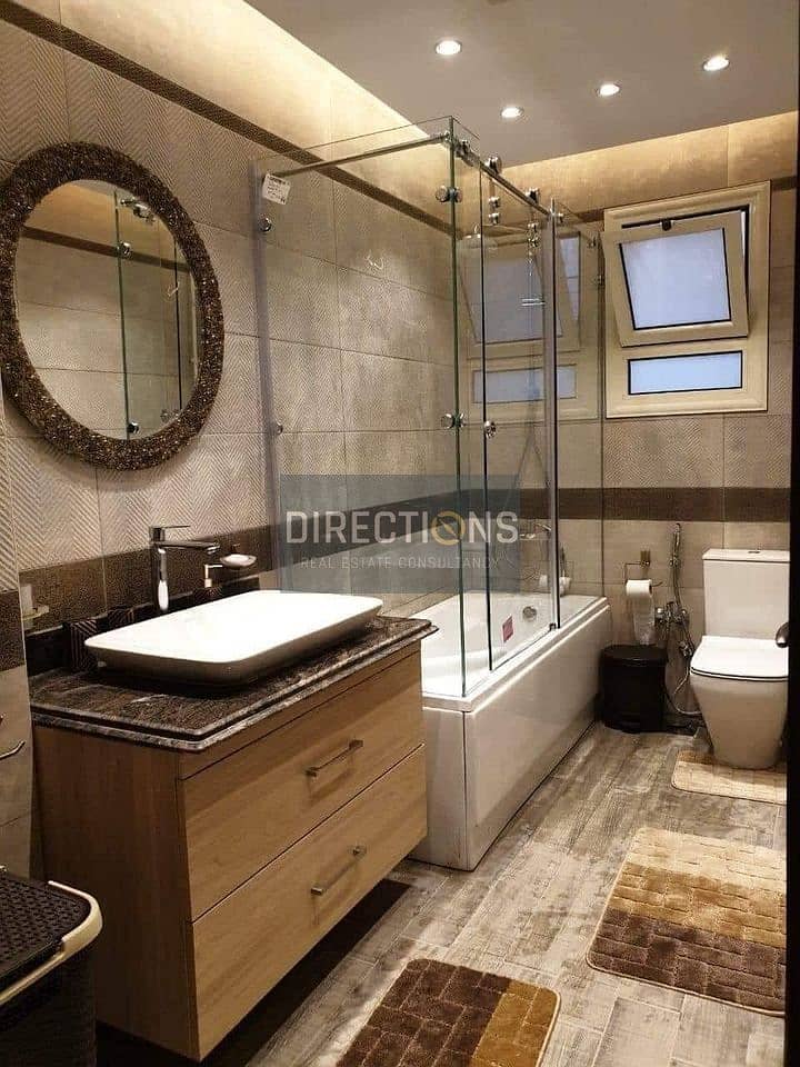 Fully finished Service Apartment + ACs + furniture with a great rental return in Reve Du Nil Tower direct  Nile view in Ma'adi beside Hilton Hotel 4