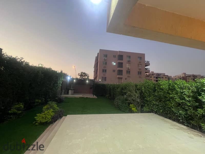 High End Duplex with 8 AC and kitchen for rent with huge garden 6