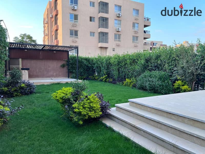 High End Duplex with 8 AC and kitchen for rent with huge garden 9