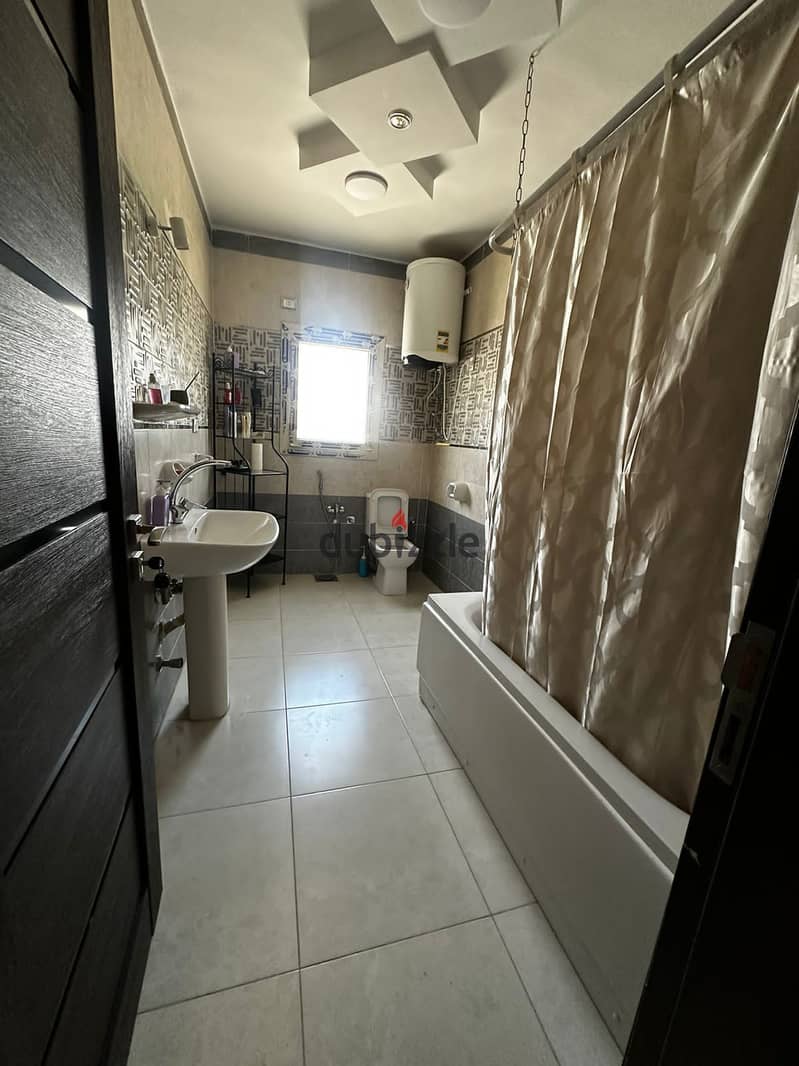 for rent in el khamayl compound firest floor 3 bedroom 3 bathroom  with dressing room 1