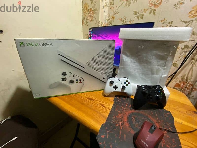 xbox one s 1T اكس بوكس ون اس 3