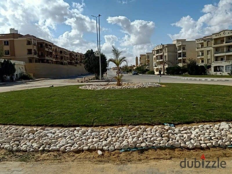 for rent in el khamayl compound firest floor 3 bedroom 3 bathroom  with dressing room 15