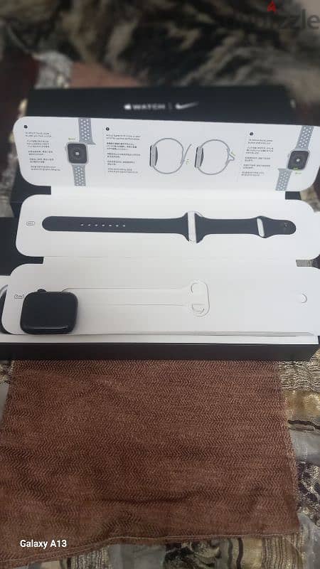 ساعة ابل سيريس ٨    Apple watch series 8 3