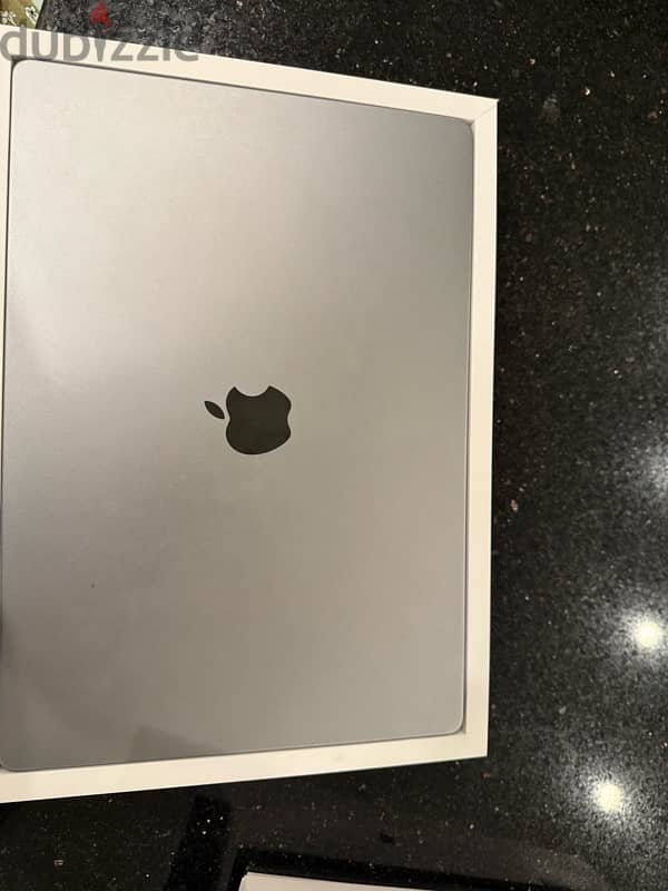 Macbook Pro M1 Pro 2021 16 inch, HD SSD 1TB, Ram 16, 2