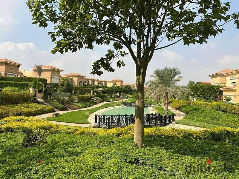 Independent villa for sale 294 m + private pool ready for viewing in installments in Stone Park New Cairo Compound 10