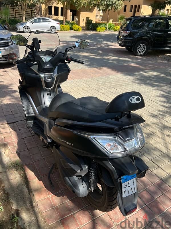 kymco downtown 350i 2022, 14,000 KM. 4