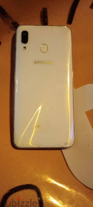 Samsung A30 1