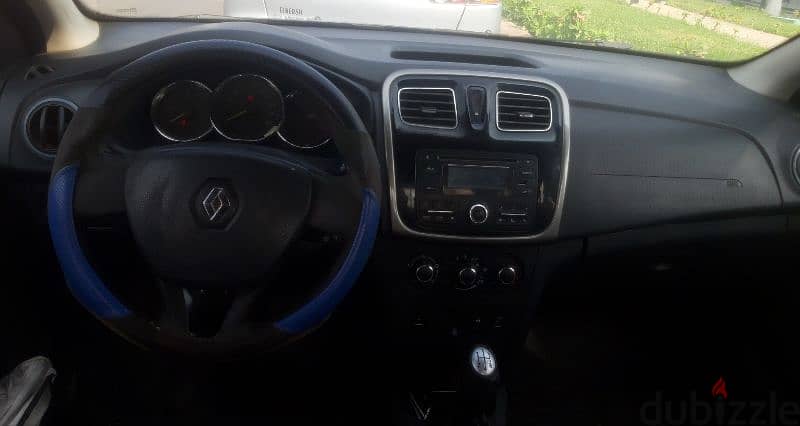 Renault Logan 2016 7