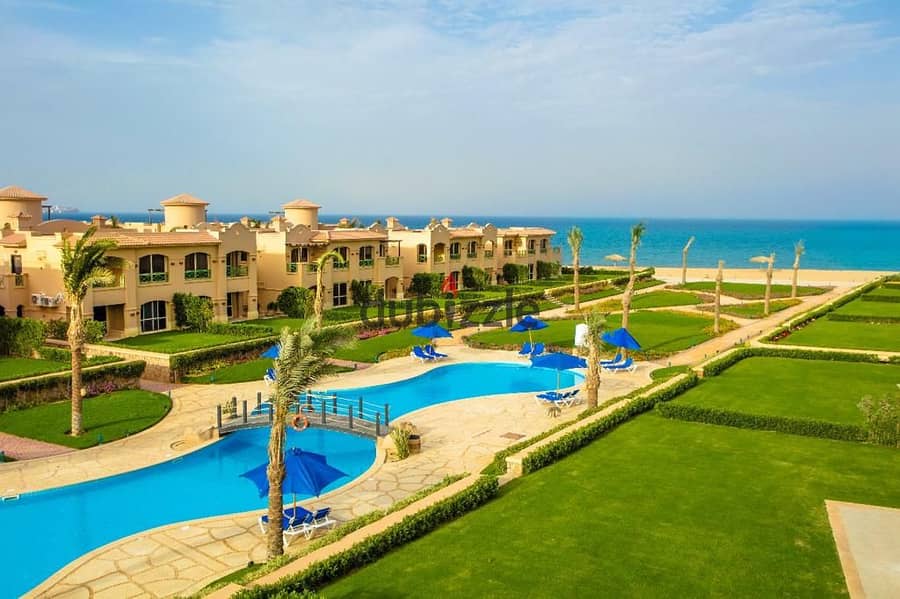 At the lowest price in Sokhna, pay 2 million and 580 thousand and receive a chalet on the sea with hotel finishes in La Vista Gardens 5