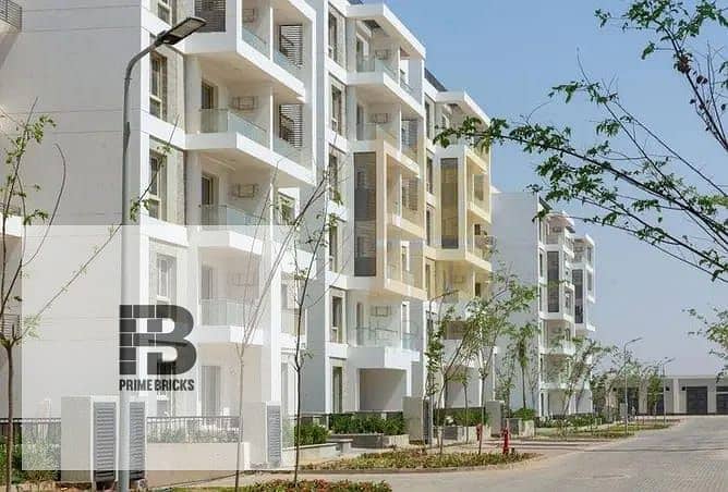 للبيع  بتقسيط يصل الي 6 سنوات   شقة 127 متر كاملة التشطيب و استلام فوري في beta greens بيتا جرينز في Mostakbal City 8