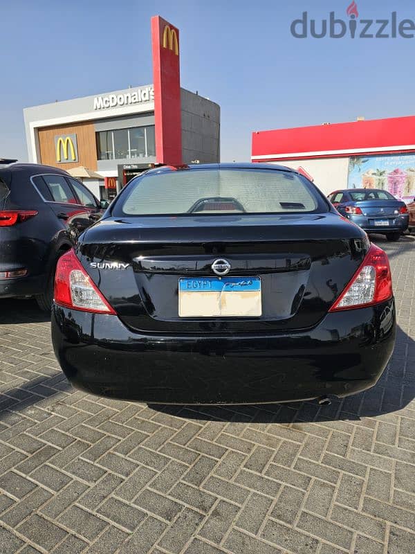 Nissan Sunny 2014 5