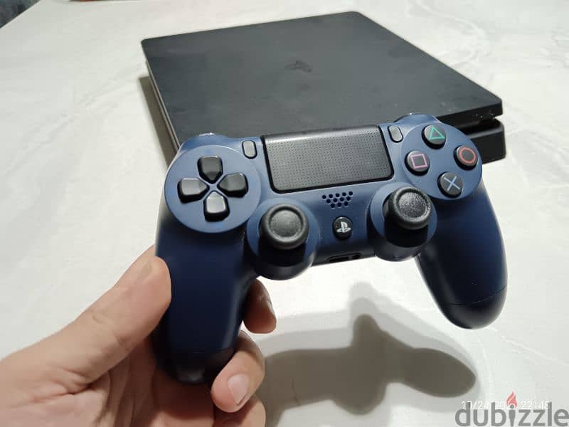 ps4 slim 500 gb بلاستيشن ٤ 3