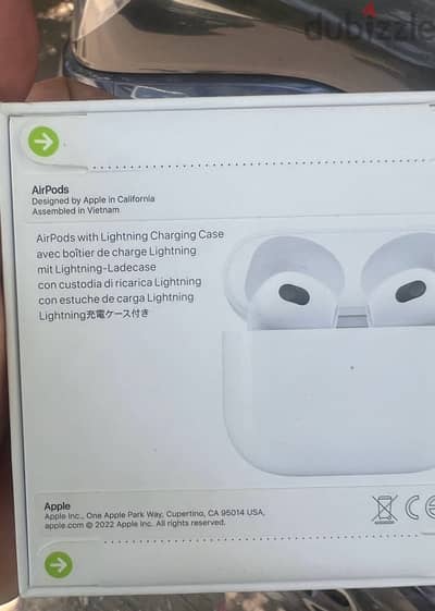 apple airpods 3 new sealed سماعه ابل الجيل الثالث جديده لم تستخدم