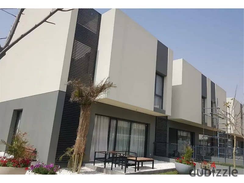 Apartment for sale, two rooms, with a private garden, fully finished, landscape view, in Al Burouj Compound . . . . . 5