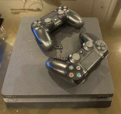 Playstation 4 Slim Edition