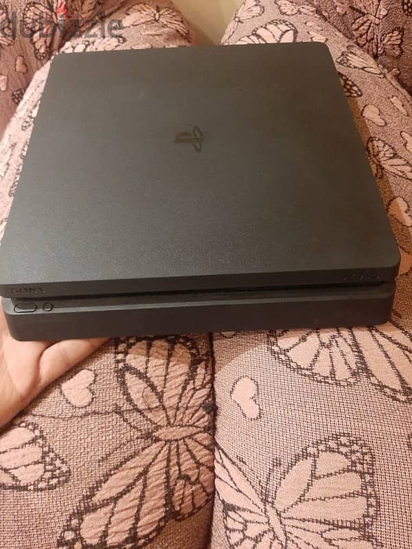 ps4 slim معدل معاه ٣ دراعات مساحه 500 جيجا 0