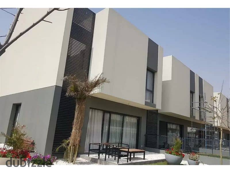 3 bedroom apartment for sale at a special price, landscape view, fully finished, in Al Burouj Al Shorouk Compound. 7