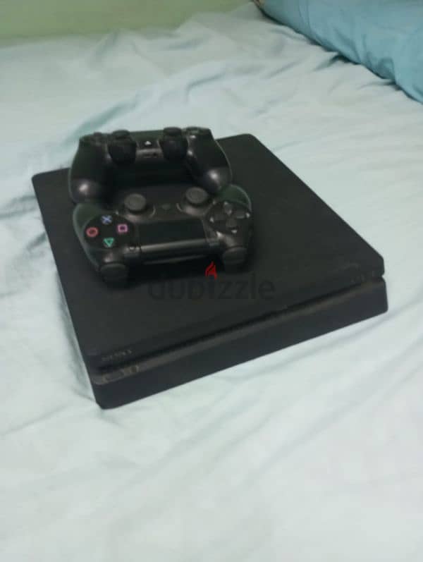 ps4 slim 2