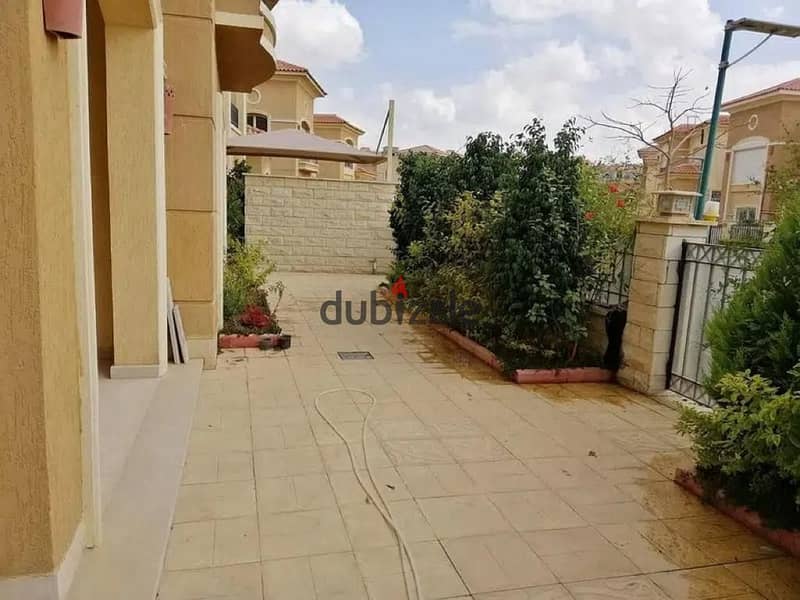 For sale villa ready for showing with hot price in the Stone Park new cairo west 3