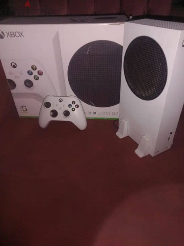 Xbox Series S + Fc25 + 2m. Game pass + Hard 500Gb + Colling fan 1