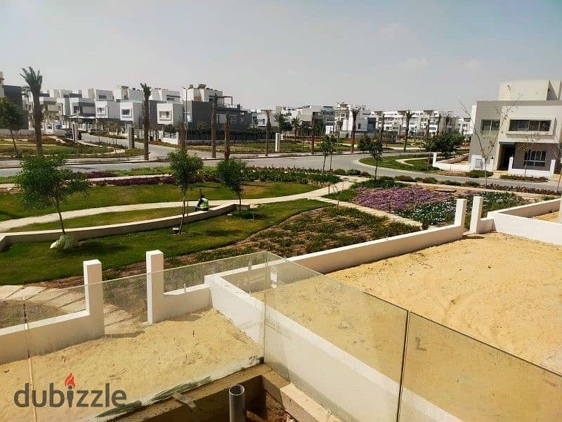 For quick sale, Town Corner, 208 meters, Prime view, lowest price on the market in Hyde Park, New Cairo 11