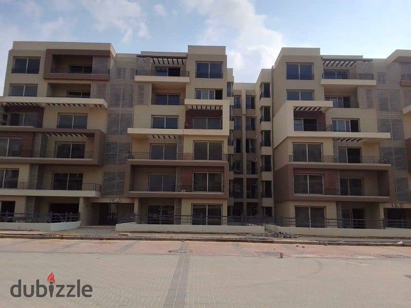 The best opportunity at the lowest price in the market, an apartment with Ready to move , 183 meters, with a landscaped view, in palm hills new Cairo 4