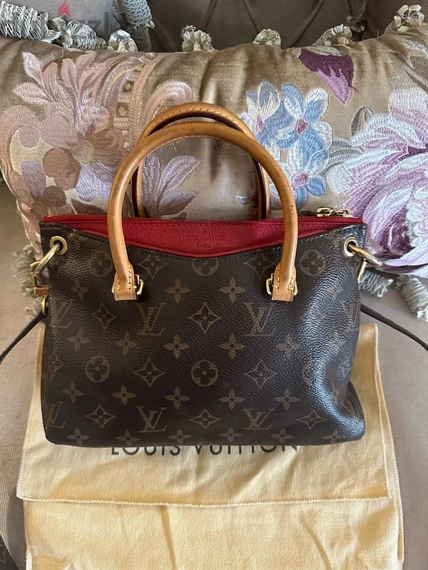 Louis Vuitton 2