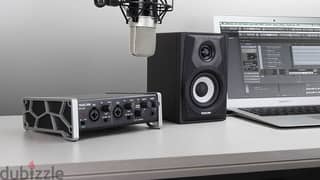 كارت صوت لقطه لم يستخدم tascam us-2x2 للبيع او البدل بكارت focusrite 0