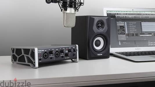 كارت صوت لقطه لم يستخدم tascam us-2x2 للبيع او البدل بكارت focusrite