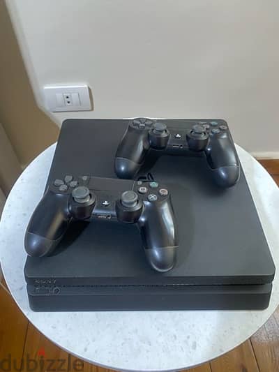 Playstation 4 Slim بلايستيشن ٤