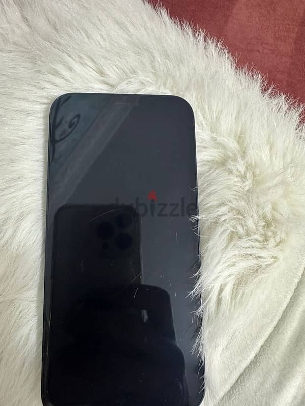 IPhone 12 للبيع 1