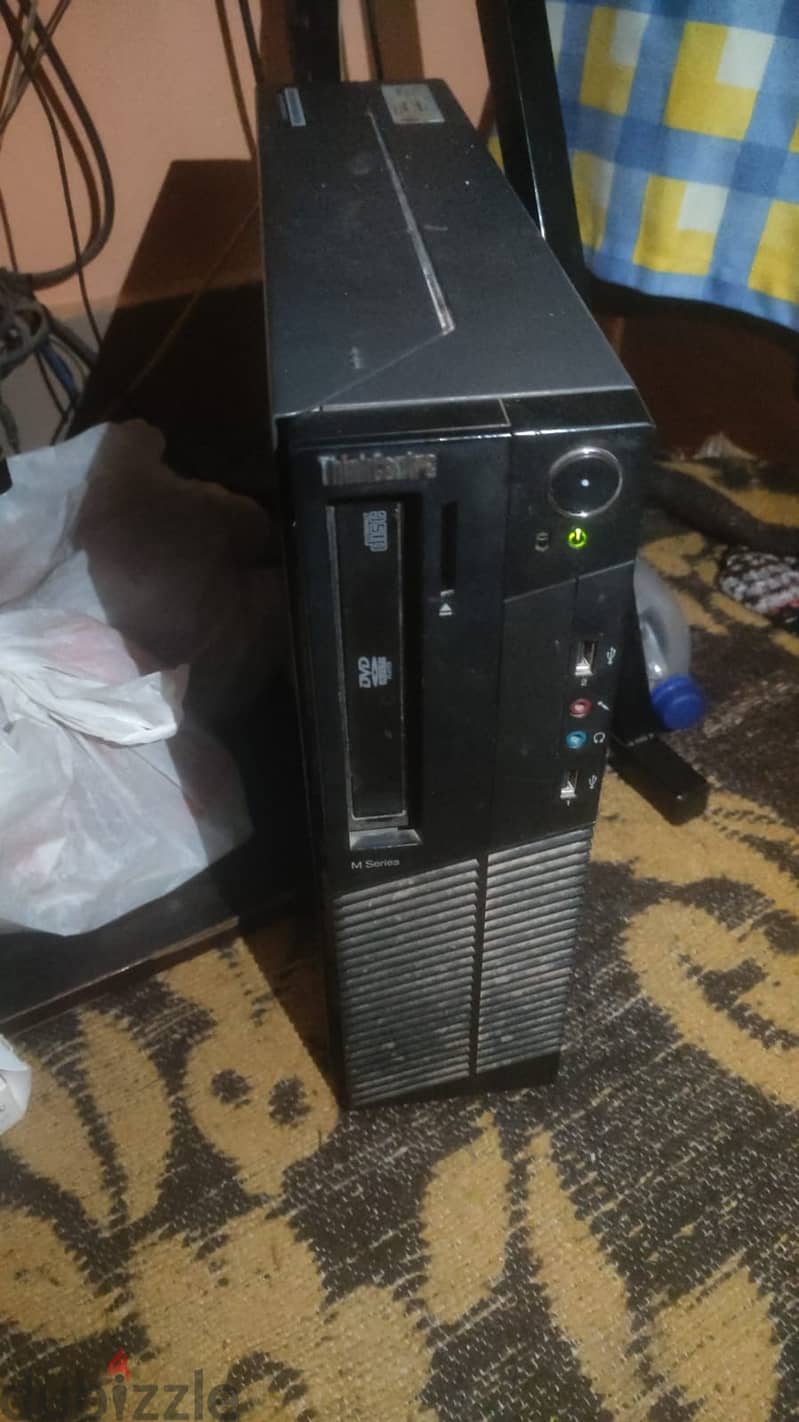 كومبيوتر DELL 2