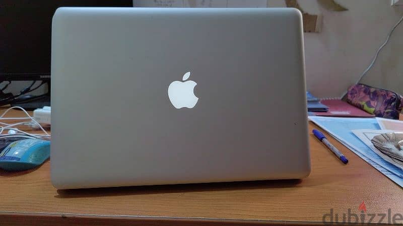 mac book pro 2011 1