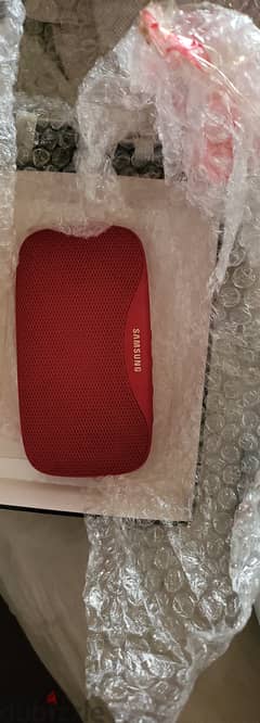 Samsung level Bluetooth portable speaker s 0