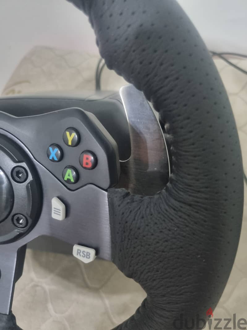 logitech G920 steering wheel 3