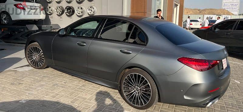 C200 AMG night package 4000km model 2023 كسر زيرو 2