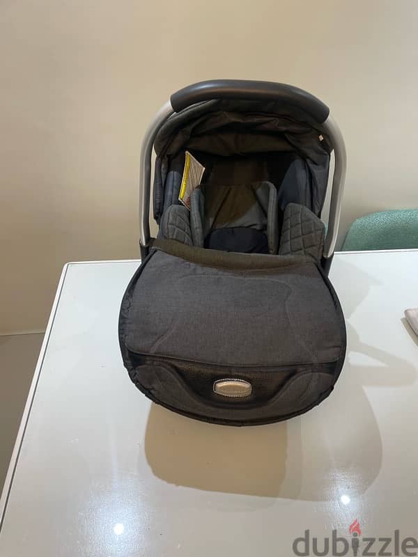 Petit Bebe Baby Car Seat 3