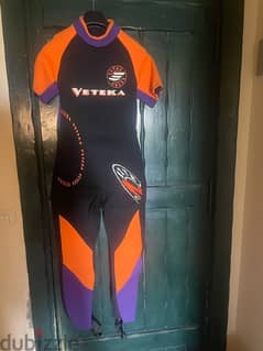 Used wetsuit 0