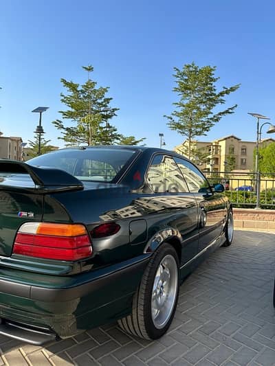 BMW 318is 1995 coupe