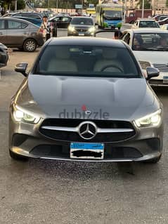 مرسيدس CLA200موديل2022 Amg فبريكه بلكامل عداد 90 الف صيانات توكيل 0