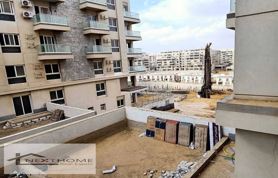 Apartment for sale in Mountain View iCity New Cairo compound, immediate delivery, at an excellent price 3