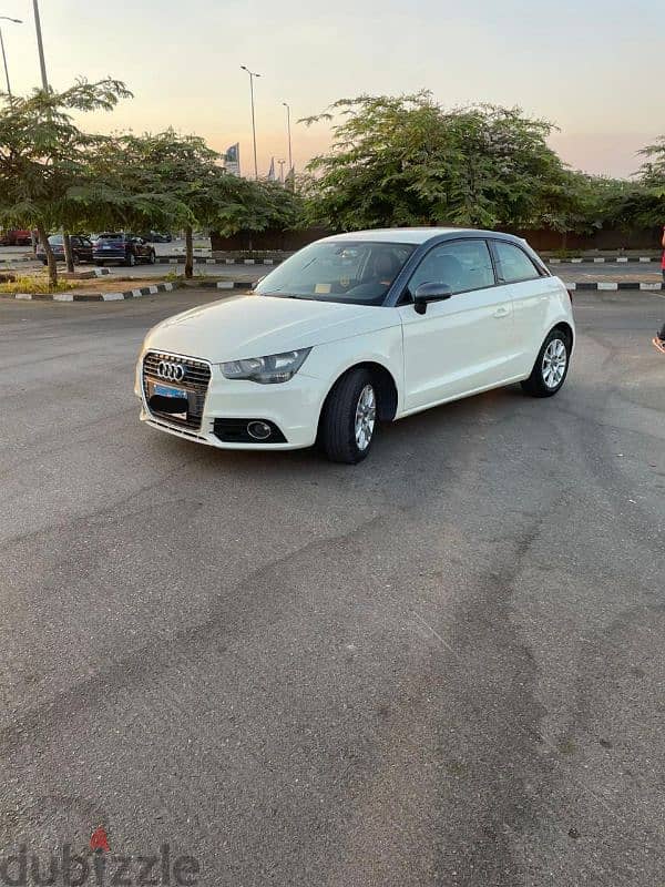 Audi A1 2012 3