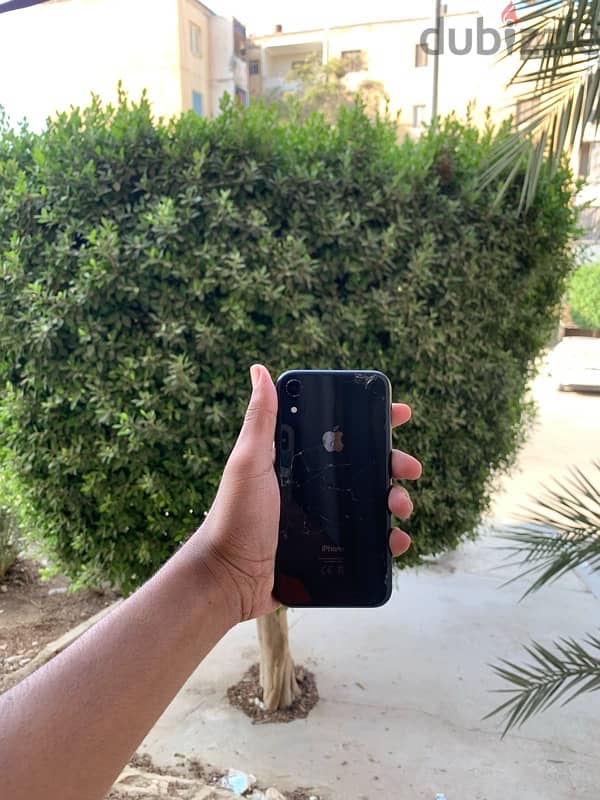 iPhone XR 3