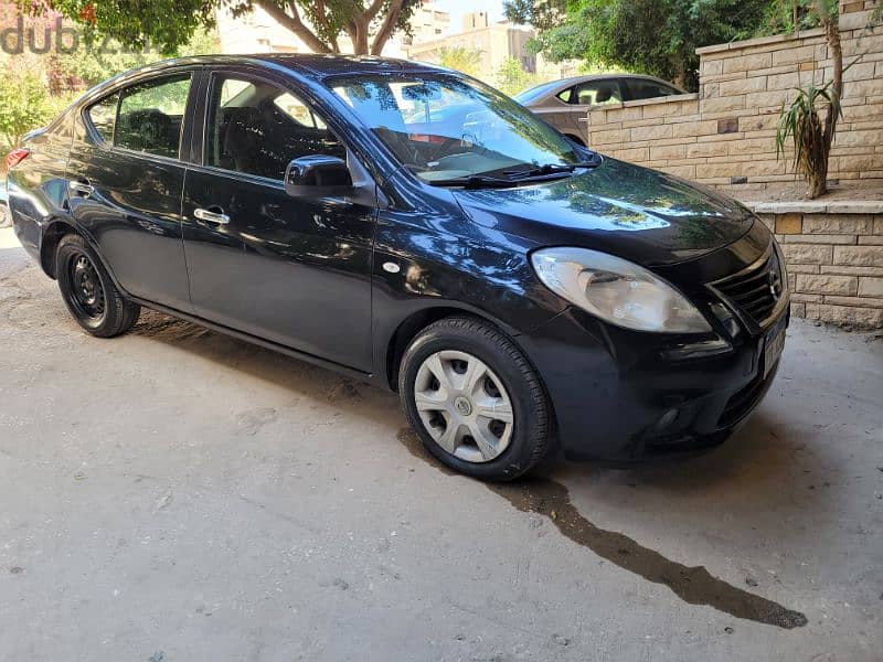 Nissan Sunny 2013 1